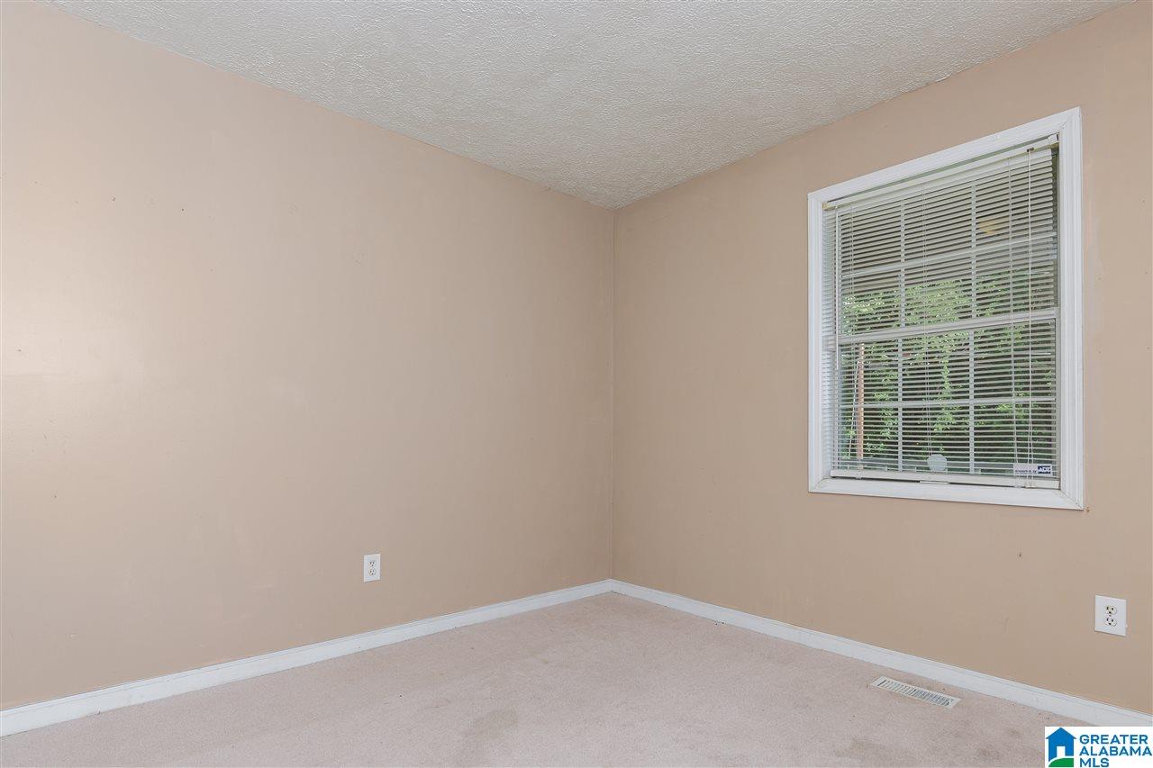 1676 Brewster Road Birmingham, AL 35235 - Photo 9 of 15