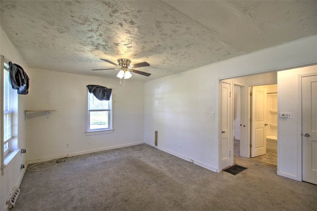 1003 West Sunset Avenue Decatur, IL 62522 - Photo 4 of 18 Gallery Image 4