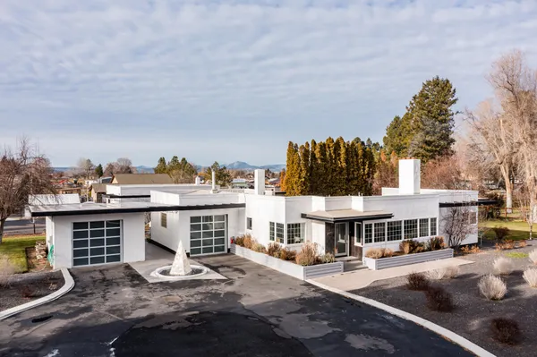 $749,900 | 2651 North Main Street, Prineville, OR 97754