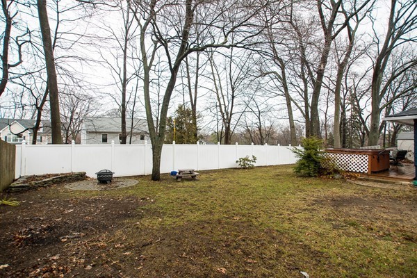 5 Sheffield Road Natick, MA 01760 - Photo 11 of 17