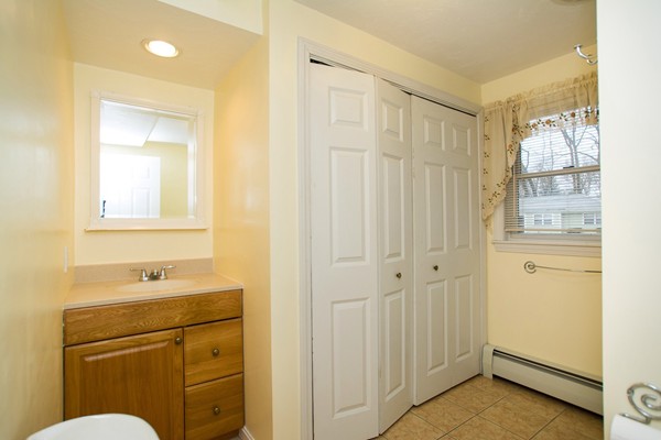 5 Sheffield Road Natick, MA 01760 - Photo 14 of 17