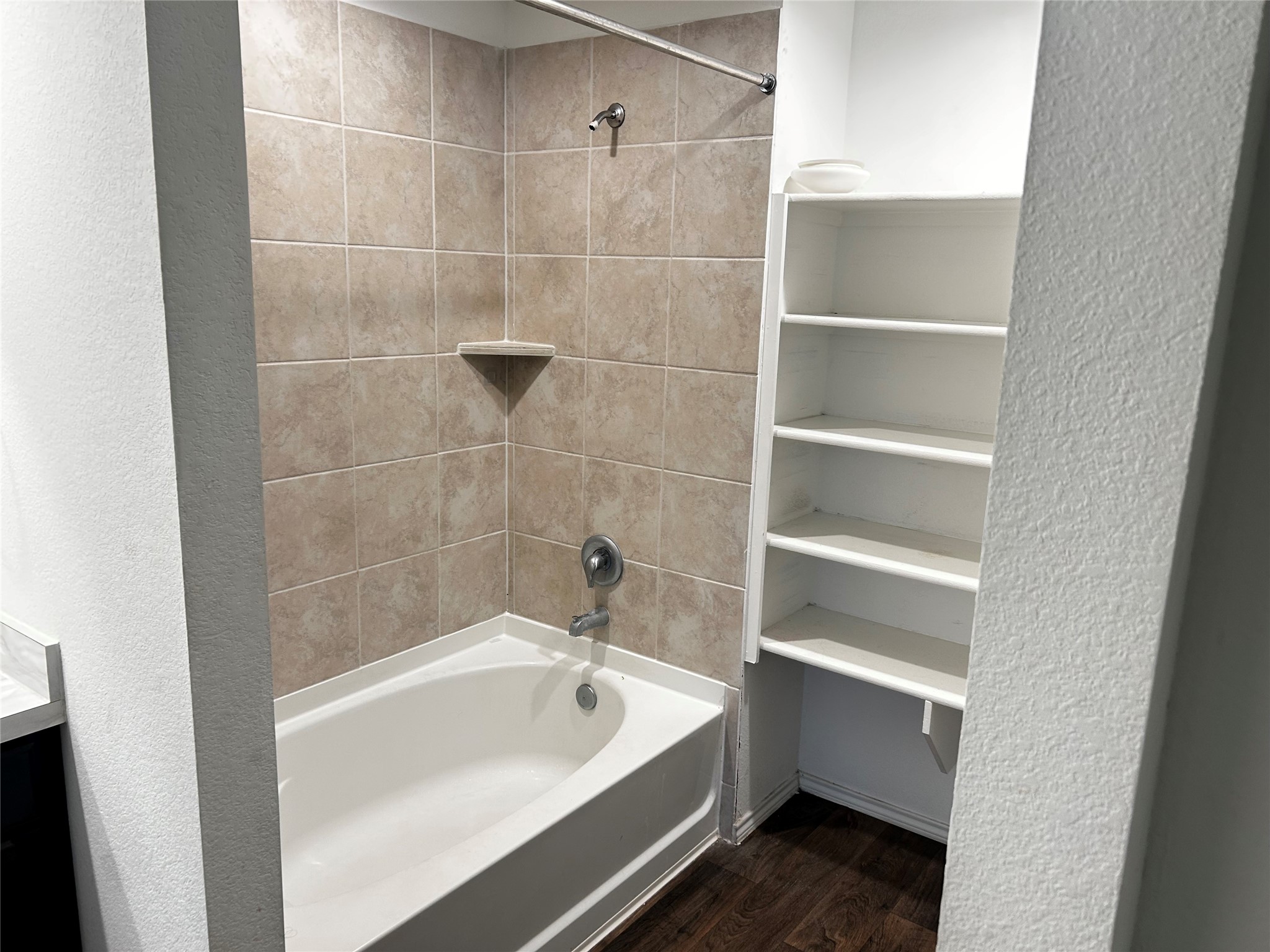 22414 Goose Pasture Lane Spring, TX 77373 - Photo 6 of 11 Enjoy soaking in your private spa felt tub after a long day.