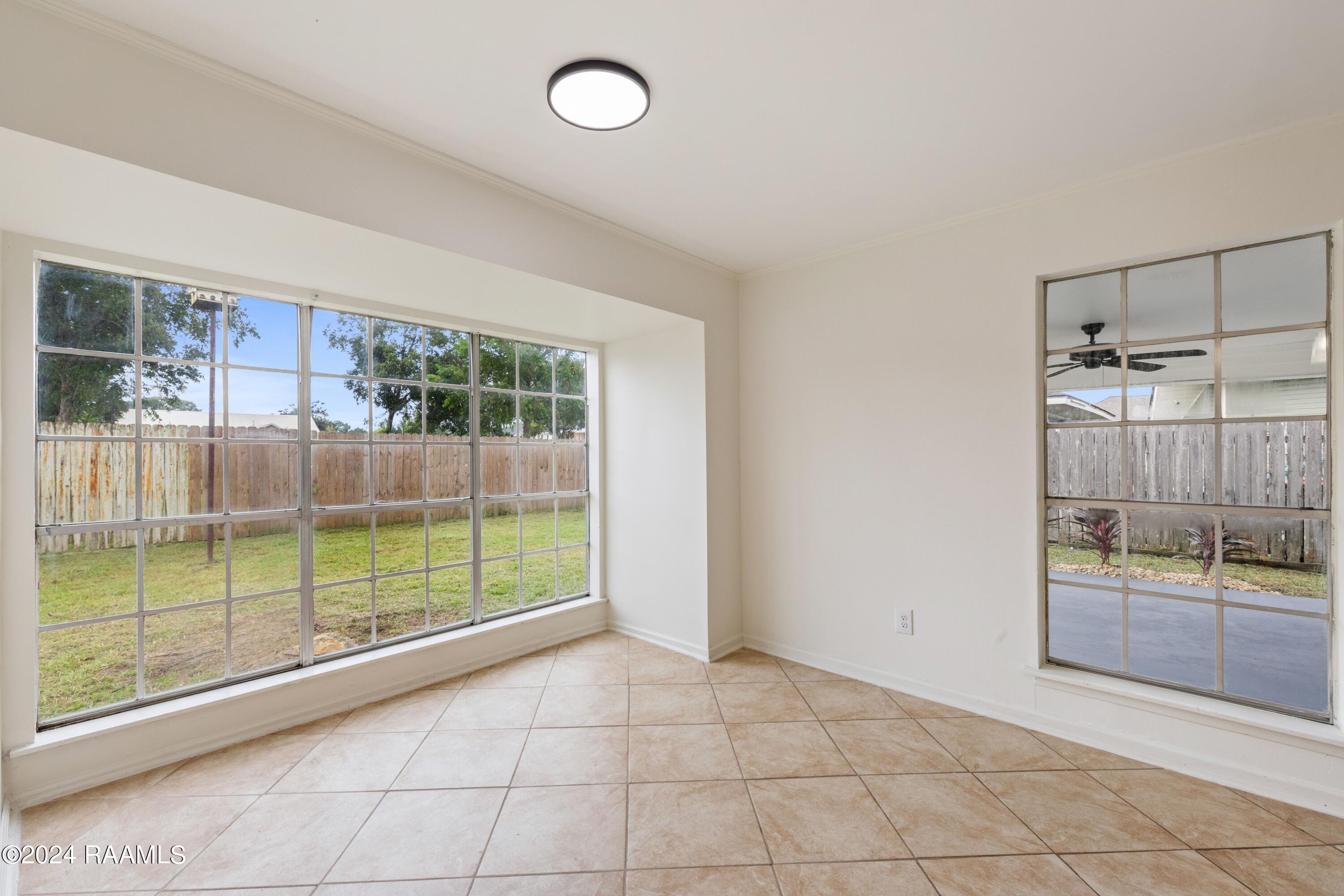 102 Sedric Drive Duson, LA 70529 - Photo 14 of 27 Dining