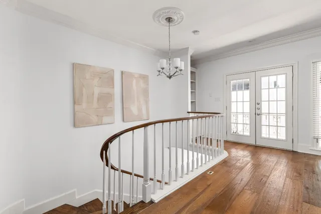 $5,500 | 706 West Avenue, Unit C, Austin, TX 78701