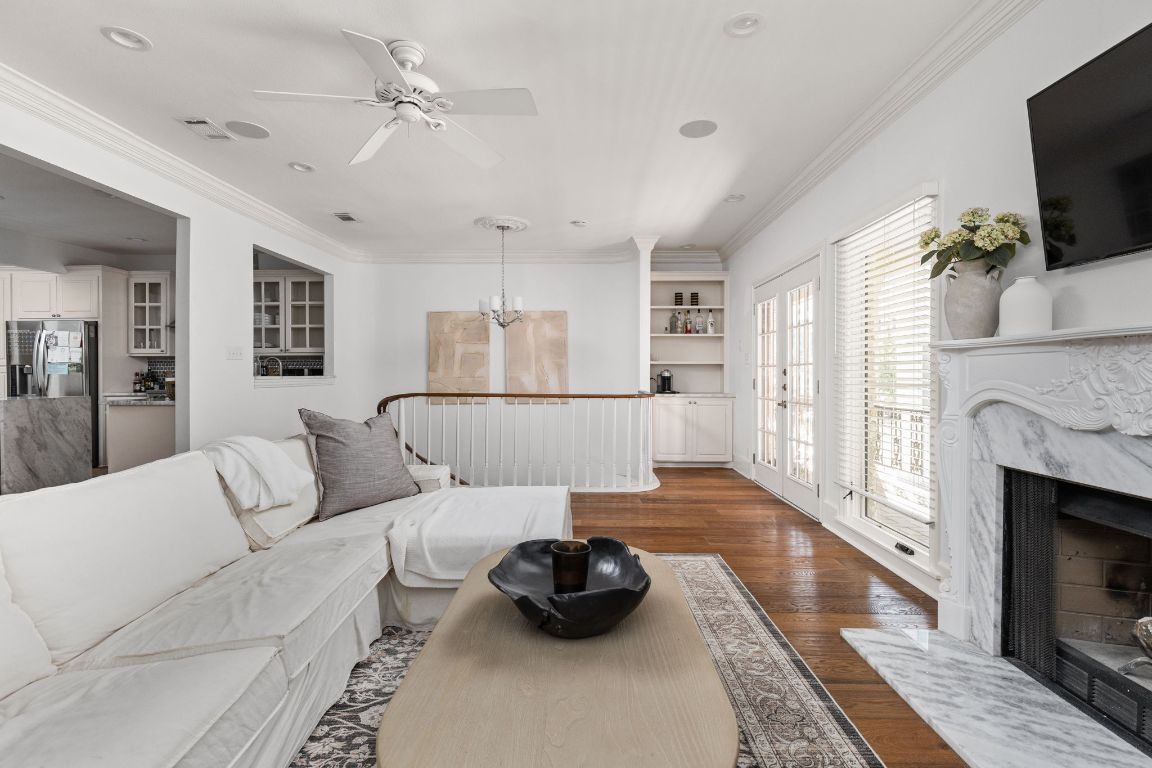 706 West Avenue, Unit C Austin, TX 78701 - Photo 17 of 39