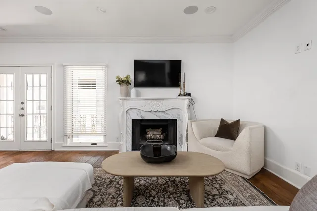 $5,500 | 706 West Avenue, Unit C, Austin, TX 78701