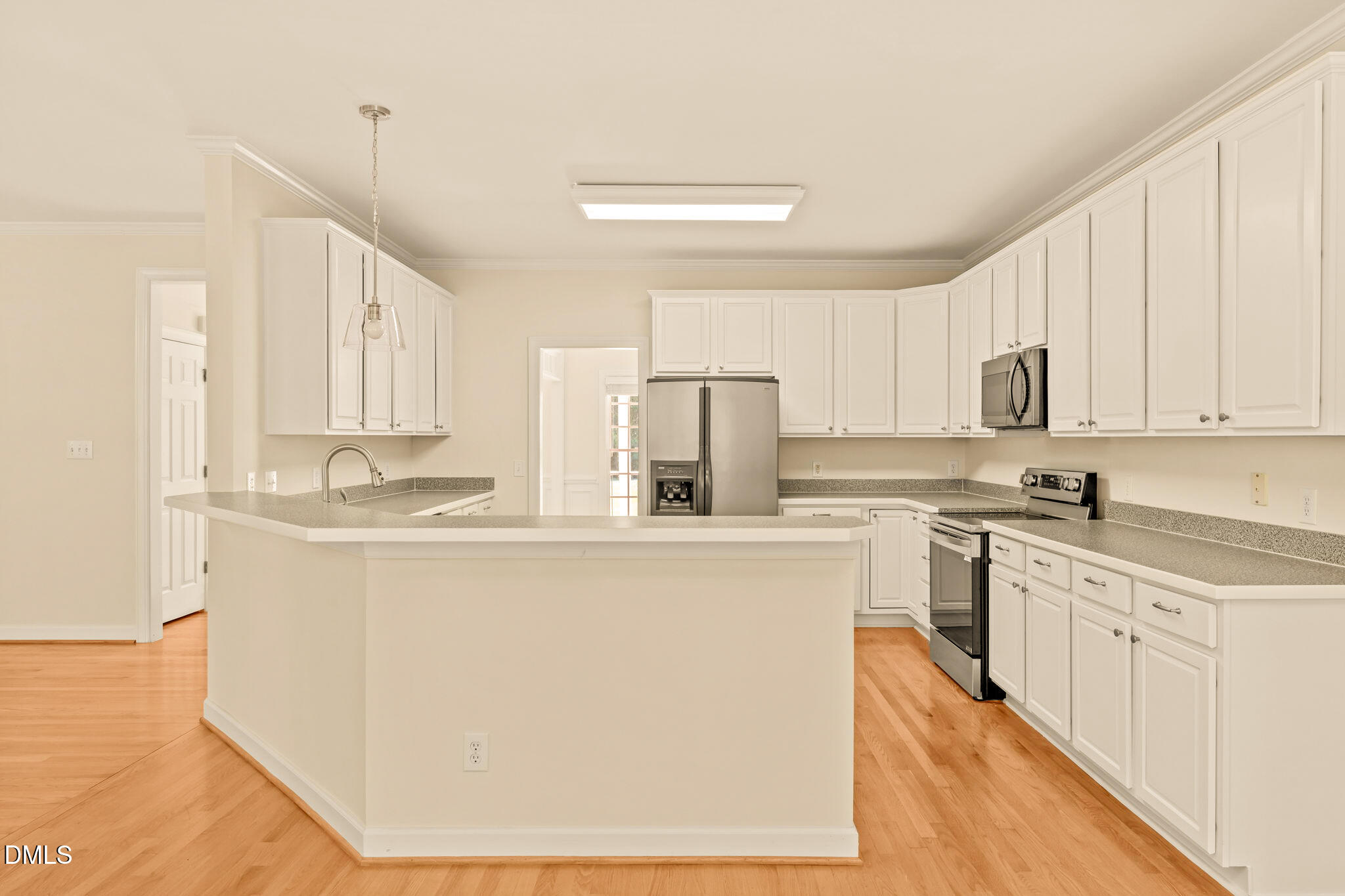 2929 Sunnystone Way Raleigh, NC 27613 - Photo 17 of 42