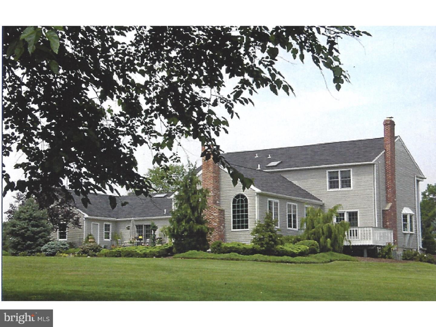 460 Hilltop Road Riegelsville, PA 18077 - Photo 4 of 15 View in Back