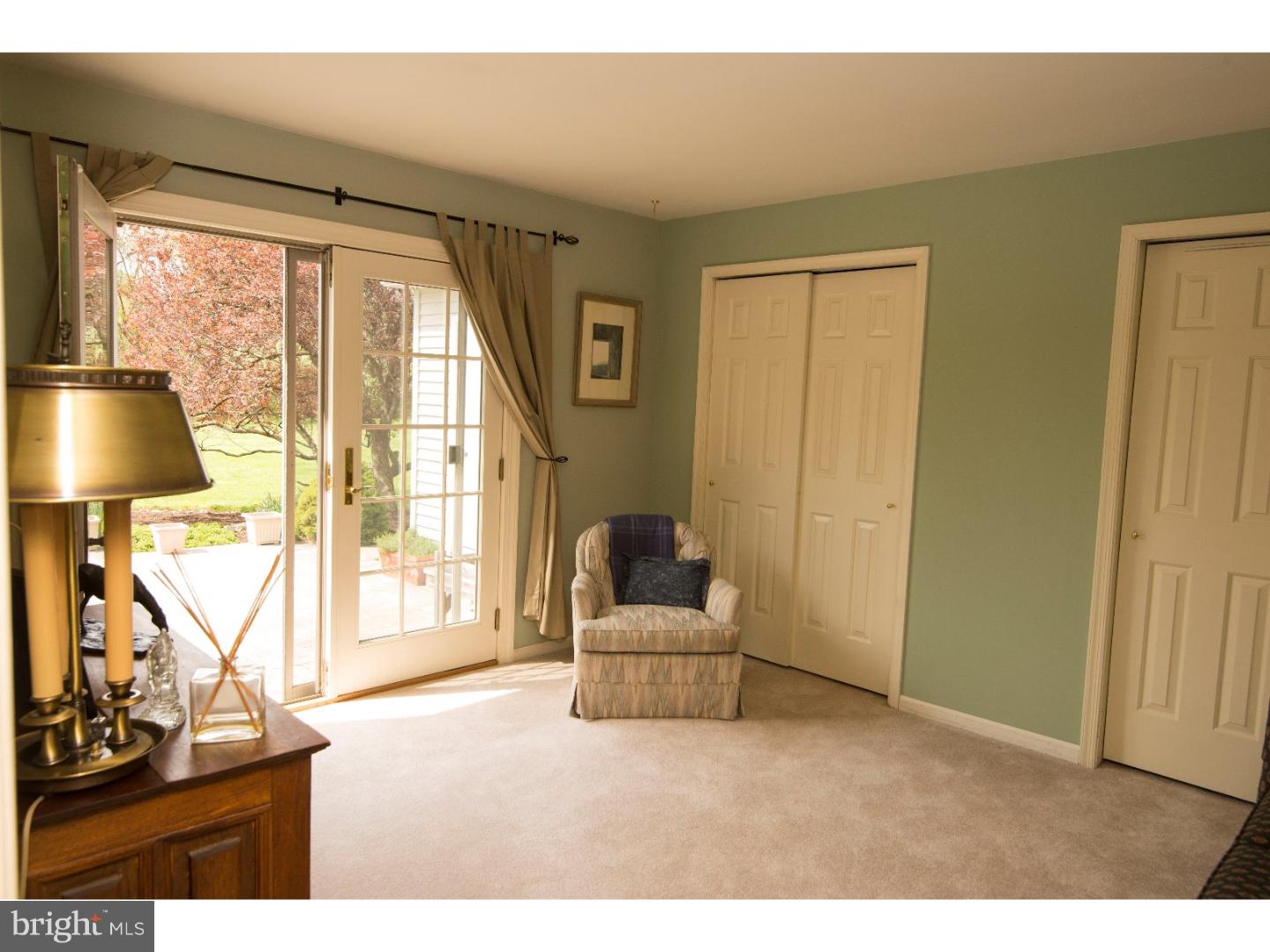 460 Hilltop Road Riegelsville, PA 18077 - Photo 8 of 15 In-law Suite