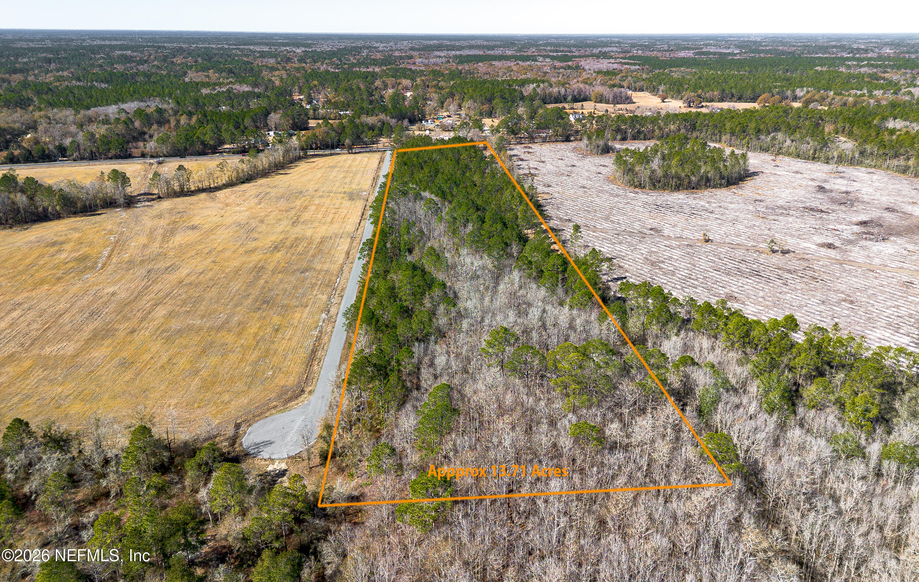 18273 Highway 16 Starke, FL 32091 - Photo 42 of 42 a view of a lake with a mountain