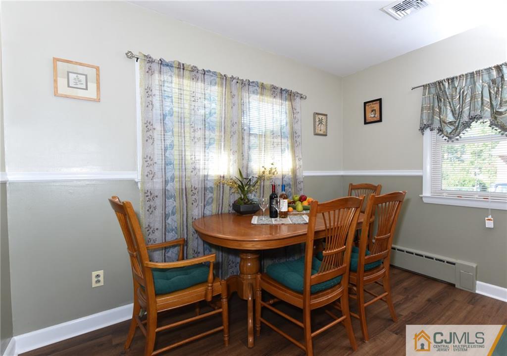388 Morristown Road Old Bridge, NJ 07747 - Photo 5 of 18 Gallery Image 5