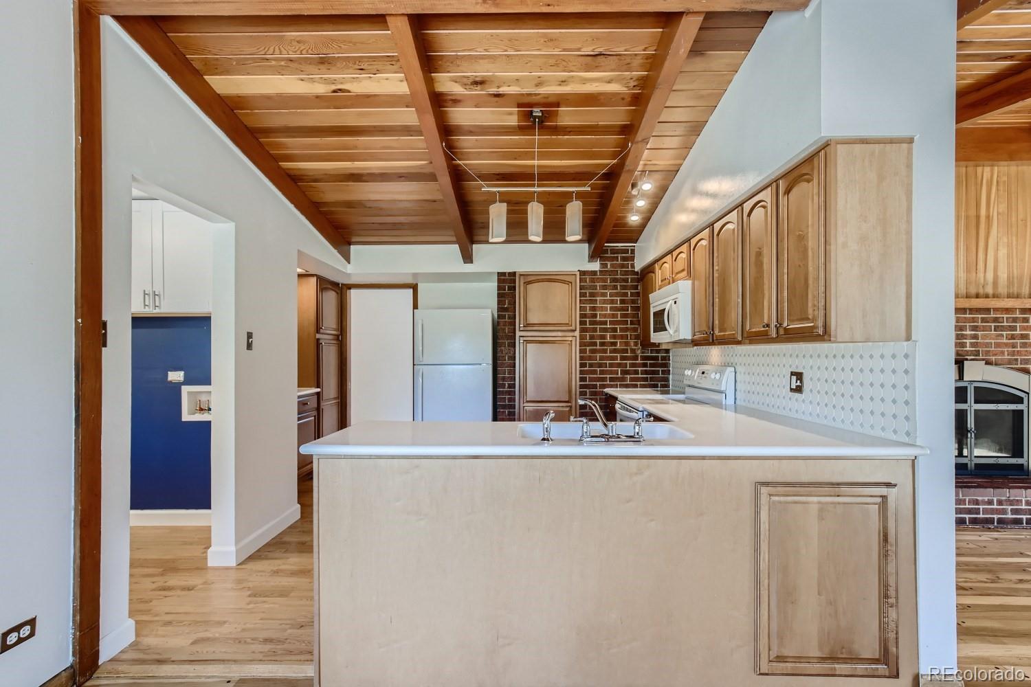7890 West 38th Avenue Wheat Ridge, CO 80033 - Photo 9 of 27 Gallery Image 9