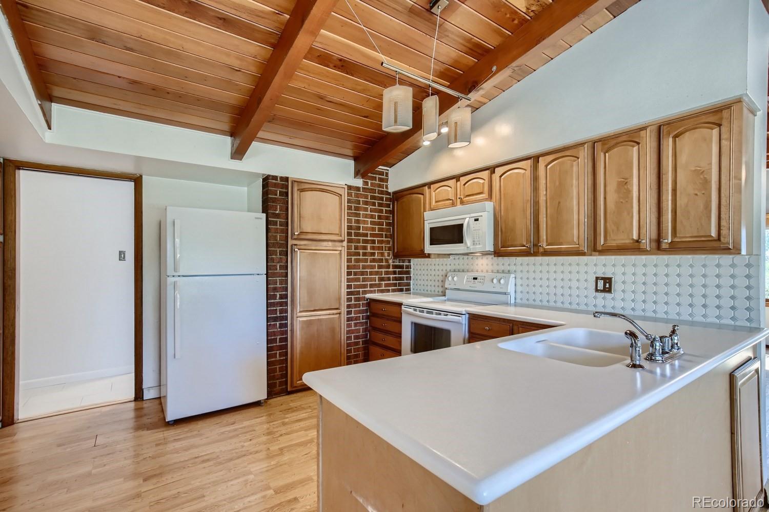 7890 West 38th Avenue Wheat Ridge, CO 80033 - Photo 10 of 27 Gallery Image 10