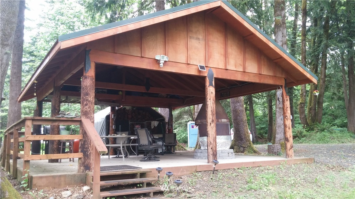 210 West Satko Glenn Road Elma, WA 98541 - Photo 3 of 22 Gallery Image 3