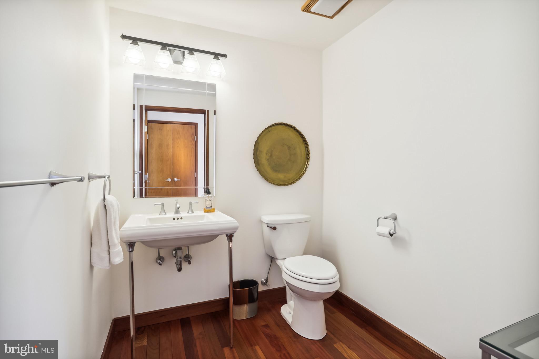 4168 Cadle Creek Road Edgewater, MD 21037 - Photo 22 of 80 Main level half bath.