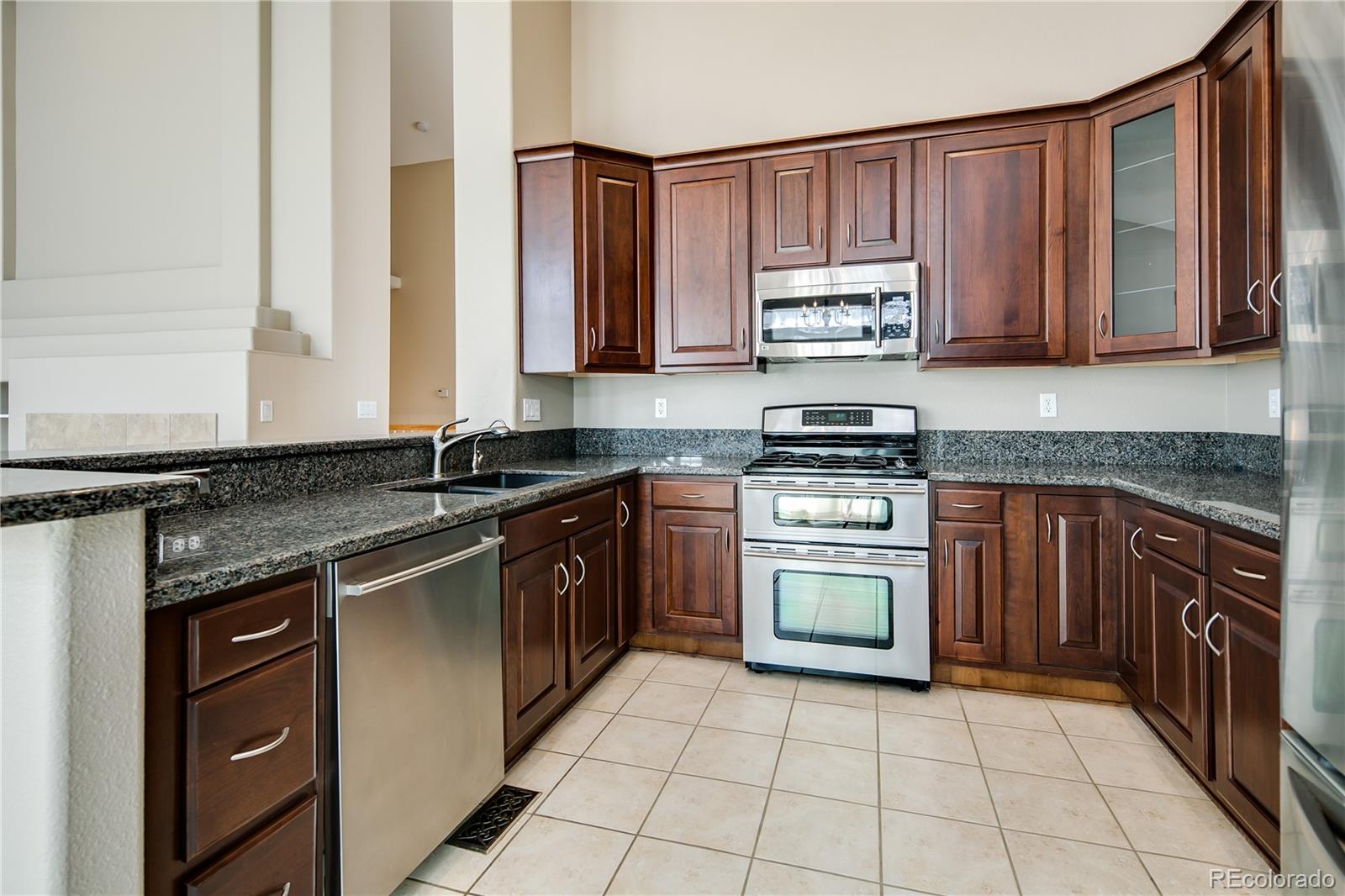 9591 South Hackberry Street Highlands Ranch, CO 80129 - Photo 16 of 32 Gallery Image 16