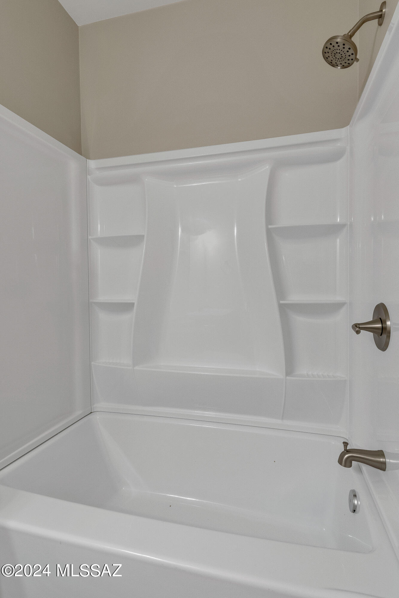 356 Globo Court Rio Rico, AZ 85648 - Photo 20 of 32 a bathroom with a shower