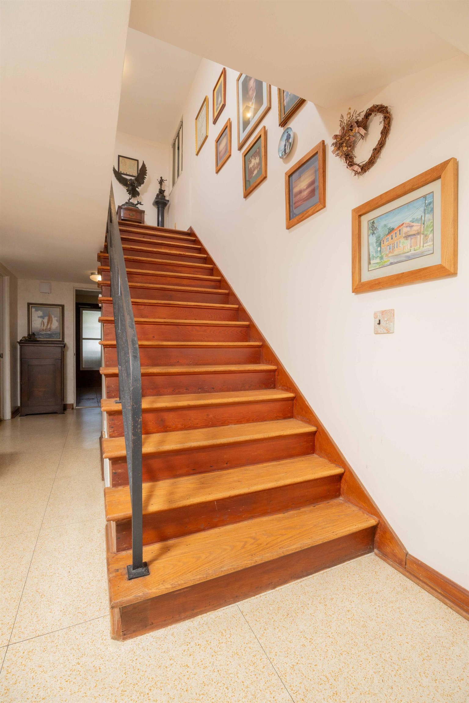 124 Inlet Drive St. Augustine, FL 32080 - Photo 39 of 45 Staircase featuring speckle patterned floor