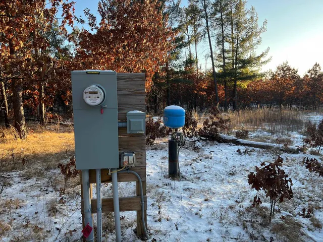 $139,900 | 917 Blackhawk Drive, Friendship, WI 53934