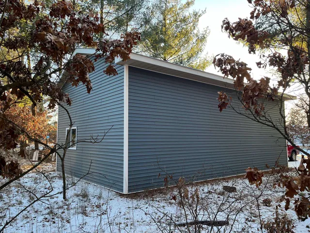 $139,900 | 917 Blackhawk Drive, Friendship, WI 53934