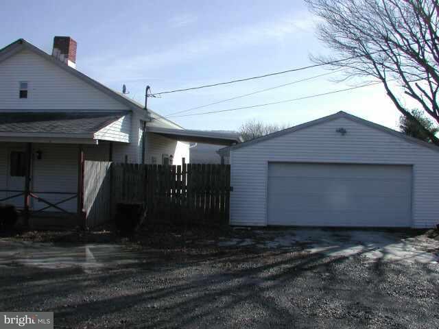 1113 Powells Valley Road Halifax, PA 17032 - Photo 2 of 6