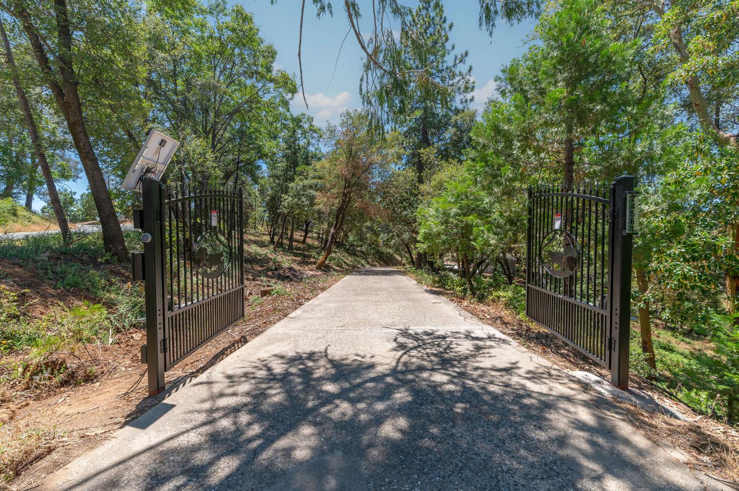 24561 Defender Grade Road Pioneer, CA 95666 - Photo 37 of 49