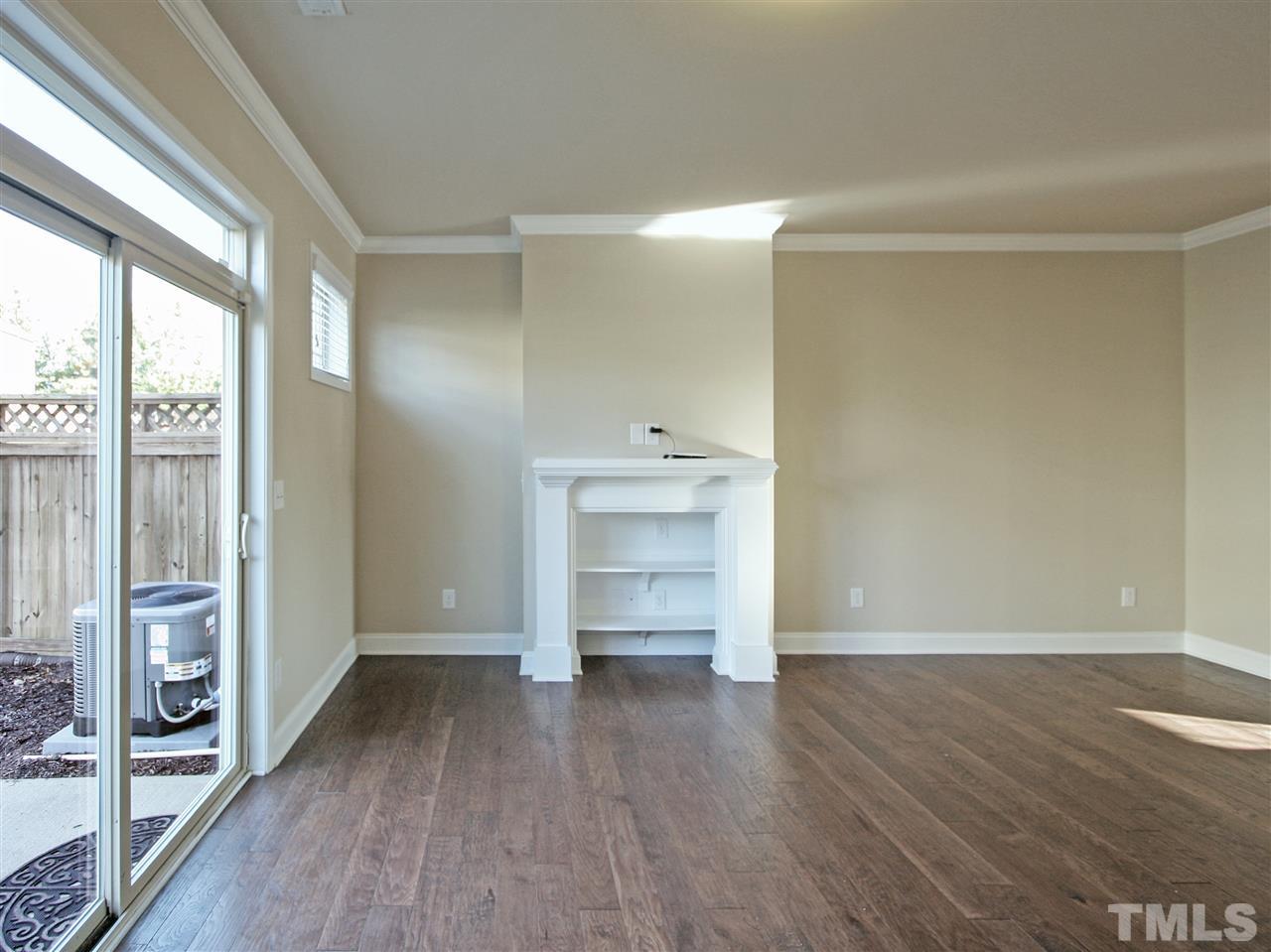 2828 Carter Finley Place Raleigh, NC 27606 - Photo 4 of 21 Gallery Image 4