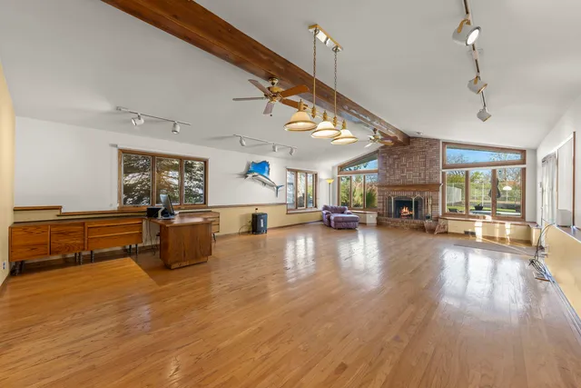 $395,000 | 3068 Hickory Road, Homewood, IL 60430