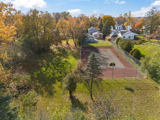 $395,000 | 3068 Hickory Road, Homewood, IL 60430