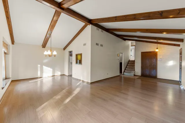 $395,000 | 3068 Hickory Road, Homewood, IL 60430