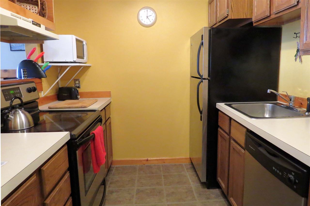 145 Main Street, Unit 210 Ludlow, VT 05149 - Photo 10 of 33