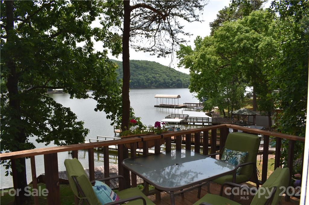 758 Shoreline Road Badin Lake, NC 28127 - Photo 15 of 48 Gallery Image 15
