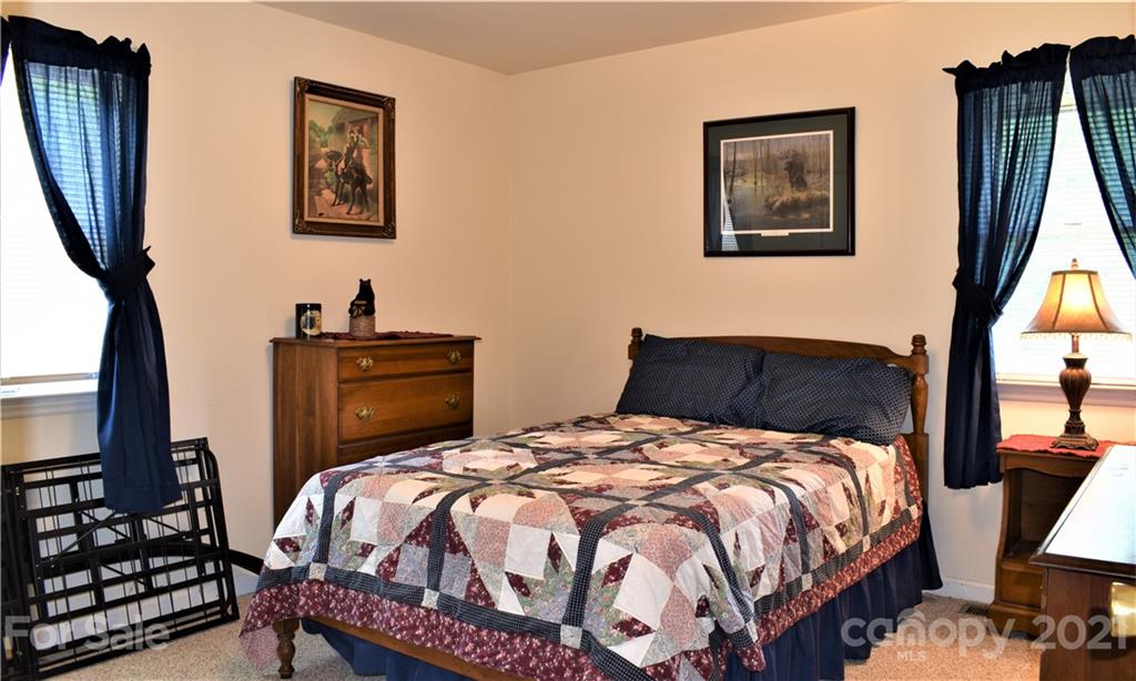 758 Shoreline Road Badin Lake, NC 28127 - Photo 18 of 48 Gallery Image 18