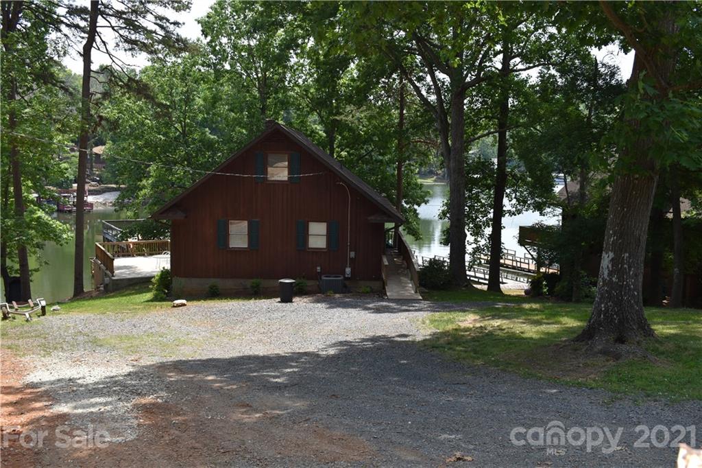 758 Shoreline Road Badin Lake, NC 28127 - Photo 35 of 48 Gallery Image 35