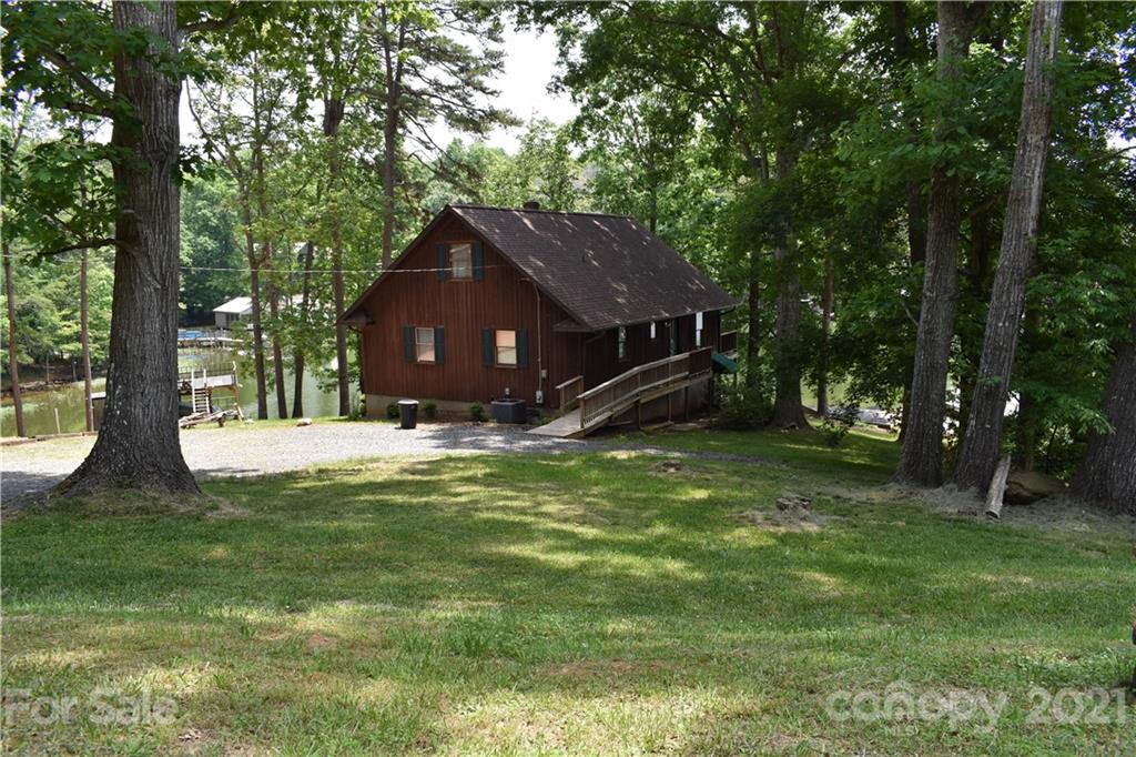 758 Shoreline Road Badin Lake, NC 28127 - Photo 43 of 48 Gallery Image 43