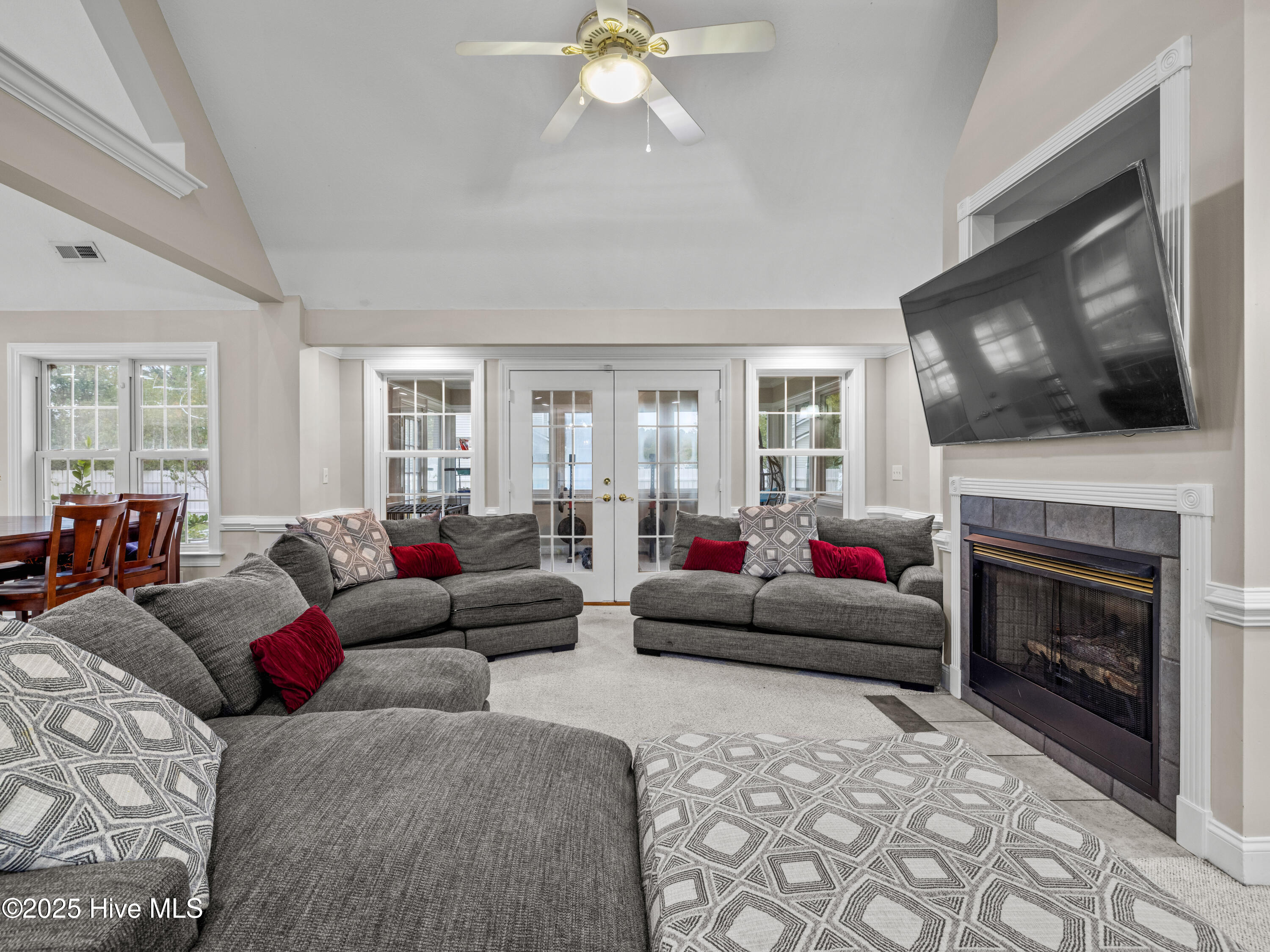 500 Red Fox Court Havelock, NC 28532 - Photo 17 of 72 025A9733