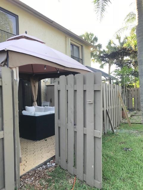 23286 Southwest 54th Way, Unit E Boca Raton, FL 33433 - Photo 22 of 24 Patio back door