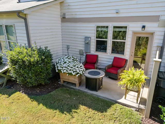 a view of outdoor space yard and patio