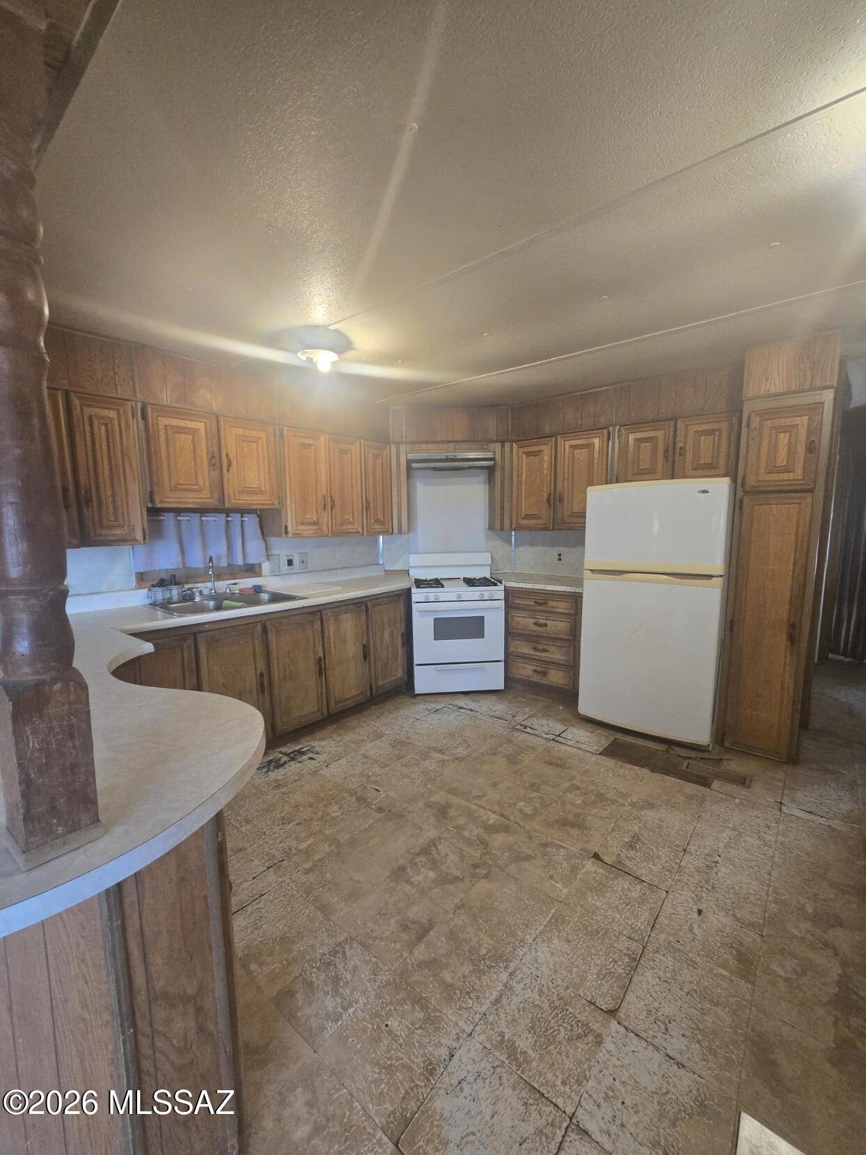 3220 West Cox Road Willcox, AZ 85643 - Photo 12 of 18