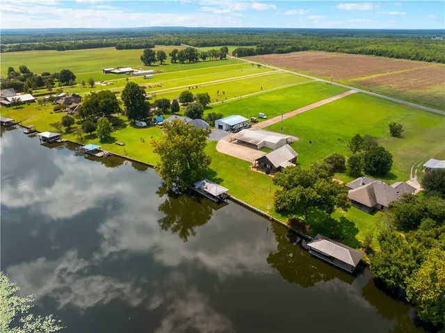 $590,000 | 4885 Highway 494, Natchez, LA 71456