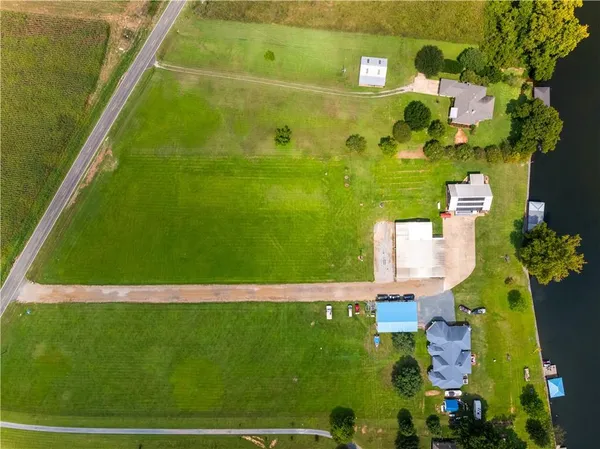 $560,000 | 4885 Highway 494, Natchez, LA 71456