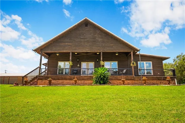 $590,000 | 4885 Highway 494, Natchez, LA 71456