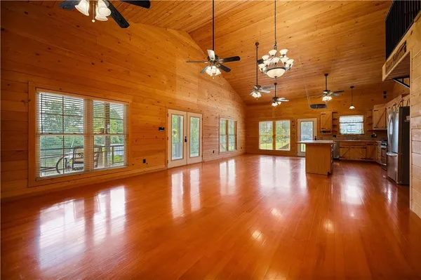 $560,000 | 4885 Highway 494, Natchez, LA 71456