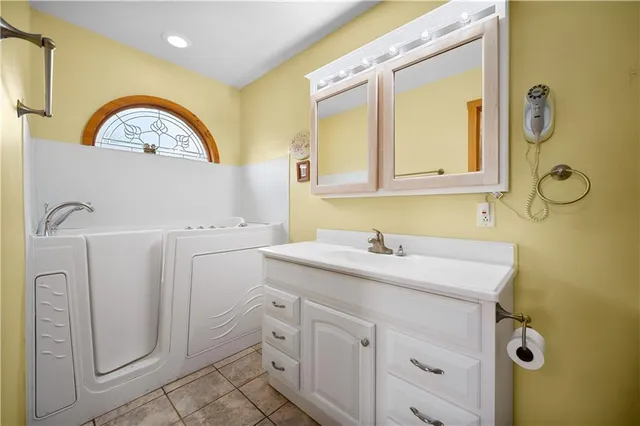 $590,000 | 4885 Highway 494, Natchez, LA 71456