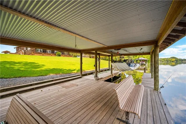 $590,000 | 4885 Highway 494, Natchez, LA 71456