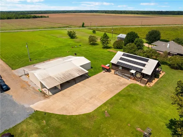 $560,000 | 4885 Highway 494, Natchez, LA 71456