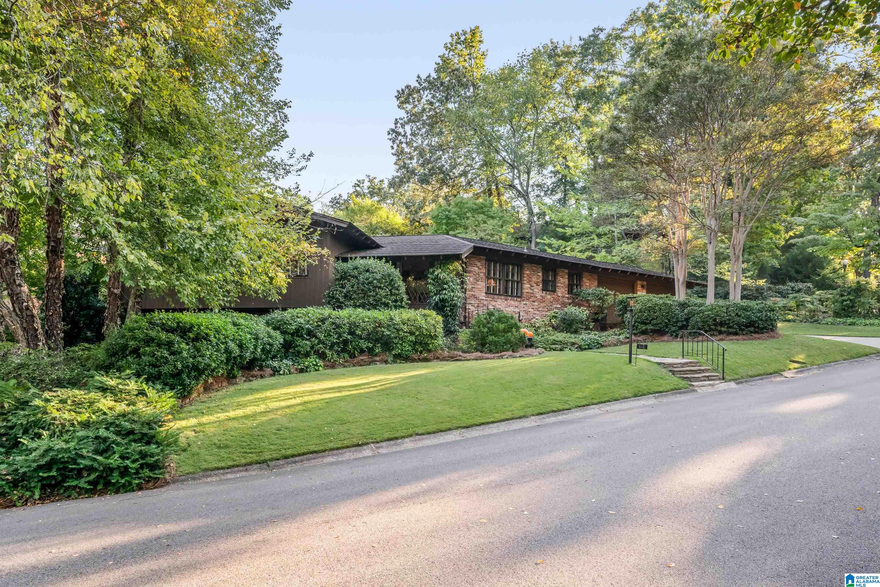 4431 Overlook Road Birmingham, AL 35222 - Photo 2 of 50