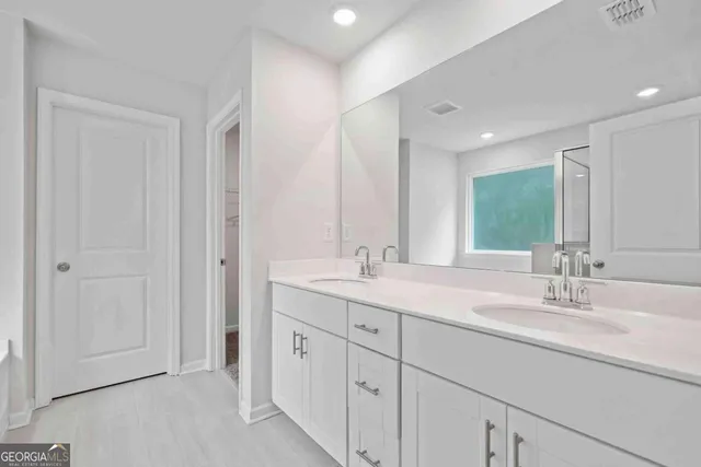 $2,390 | 279 Wells Circle, Canton, GA 30114