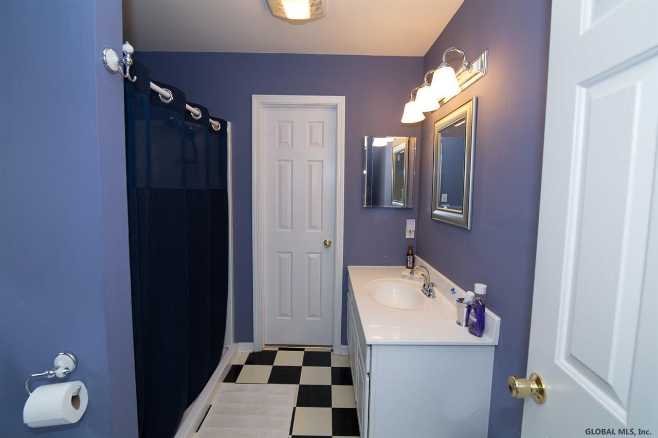 71 Holly Mill Road Bethlehem, NY 12158 - Photo 13 of 23 Photo 13