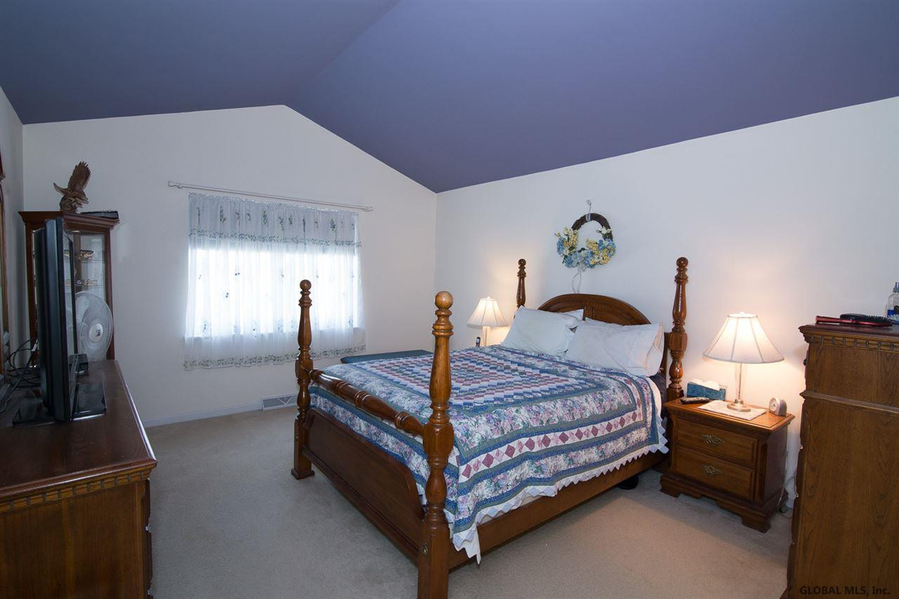 71 Holly Mill Road Bethlehem, NY 12158 - Photo 14 of 23 Photo 14